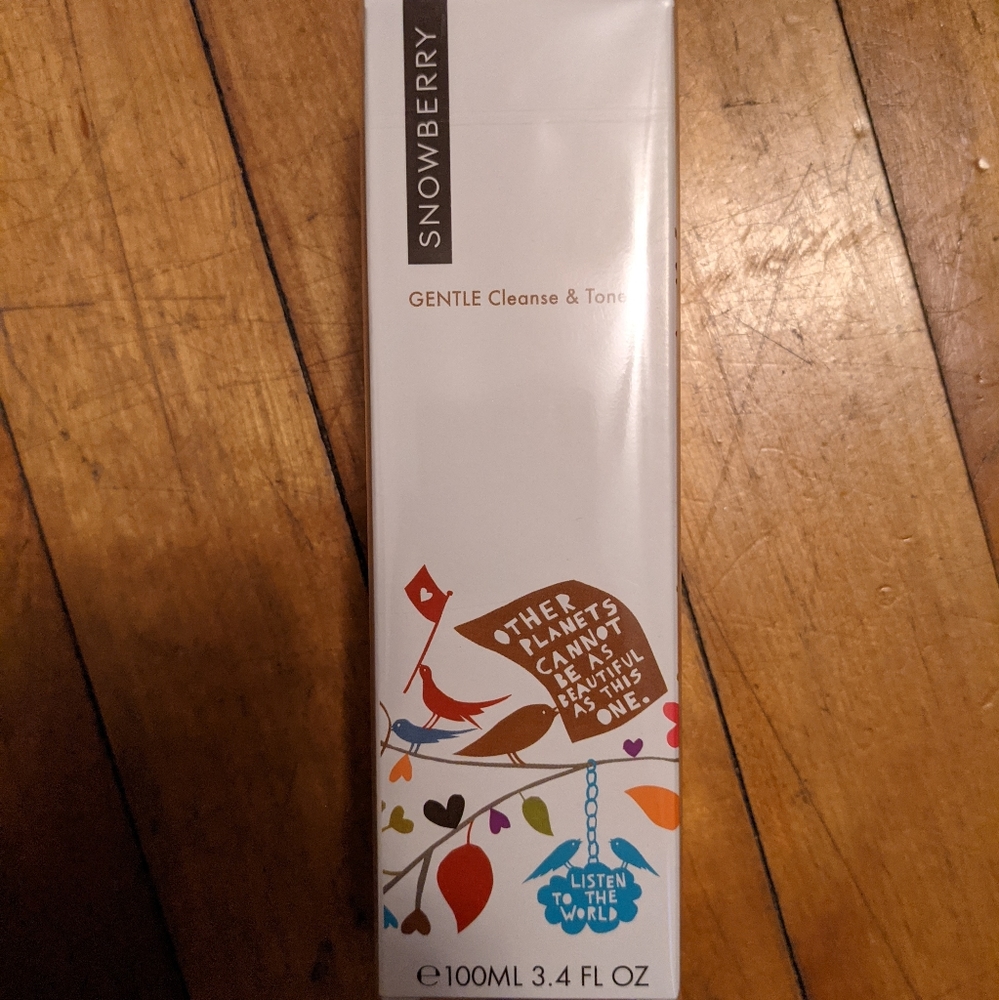 Snowberry gentle cleanse and tone